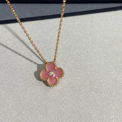 [LUCKY LOVE]CLOVER 15MM DIAMOND PINK MOP NECKLACE