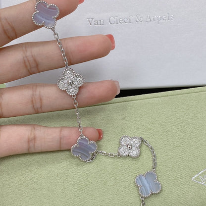 [LUCKY LOVE] CLOVER 5 MOTIF PURPLE CHALCEDONY BRACELET COLLECTION