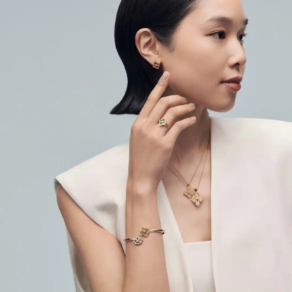 [LUCKY LOVE]OPERA TULLE  RING WITH  ENAMEL BACKGROUND