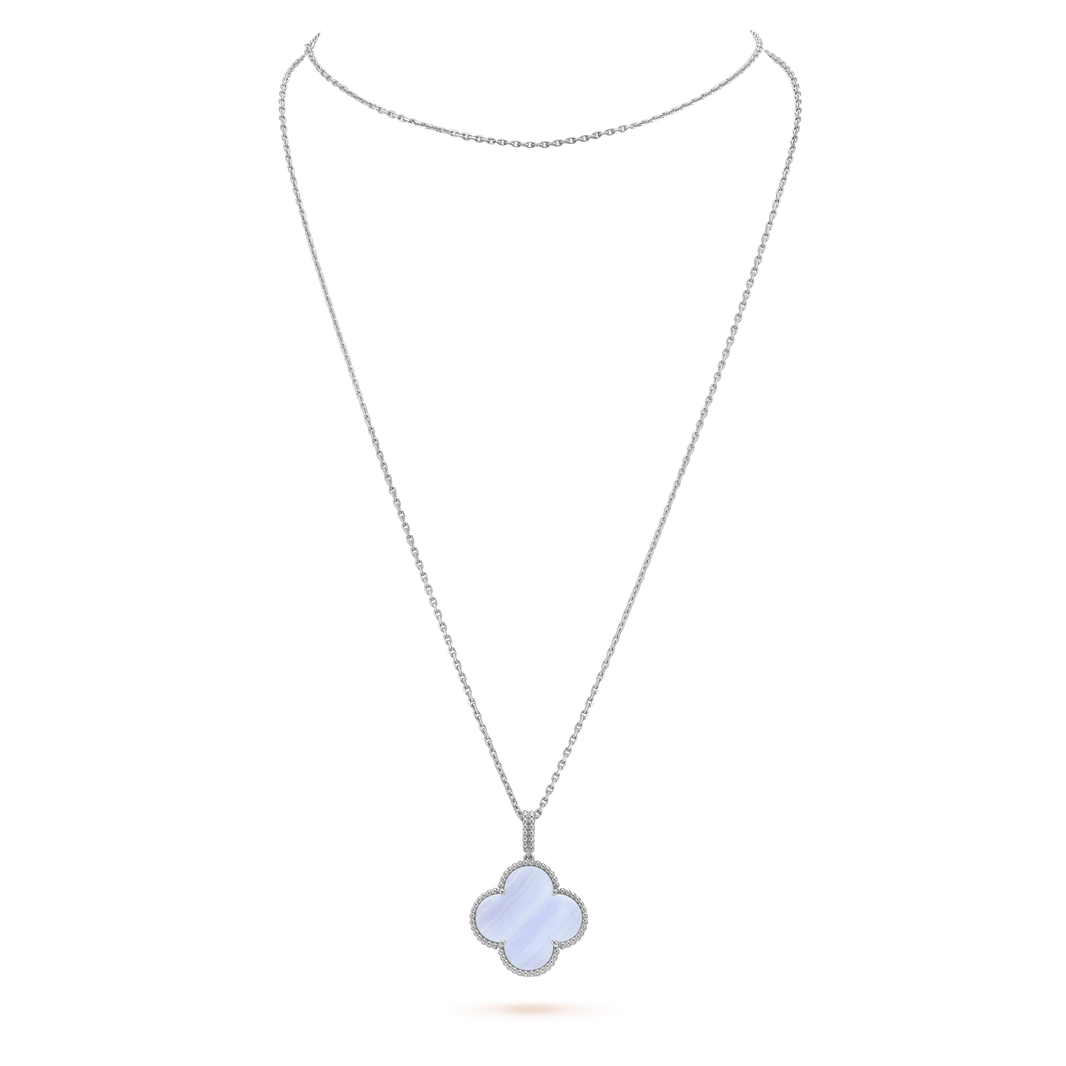 [LUCKY LOVE]CLOVER SILVER CHALCEDONY BIG CLOVER NECKLACE