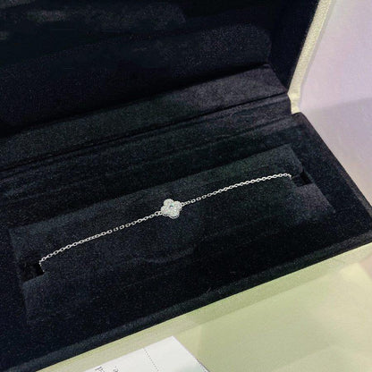 [LUCKY LOVE]CLOVER  SINGLE FLOWER BRACELET SILVER