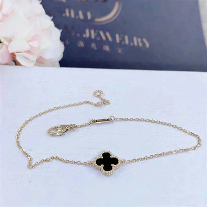 [LUCKY LOVE]CLOVER ONYX SINGLE FLOWER BRACELET