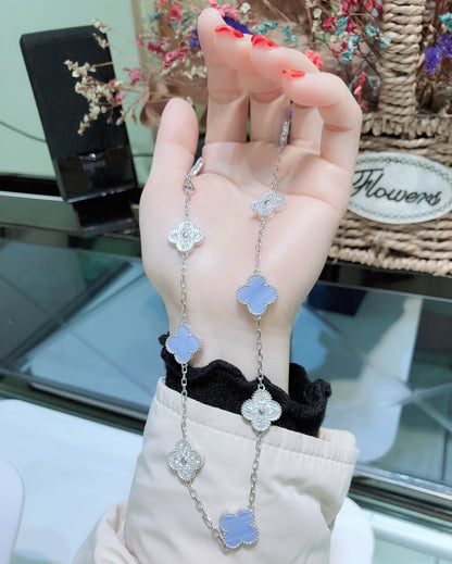 [LUCKY LOVE]CLOVER 10 MOTIFS CHALCEDONY DIAMONDS SILVER NECKLACE