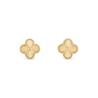 [LUCKY LOVE]CLOVER MEDIUM 1 MOTIFS LASER EARRINGS